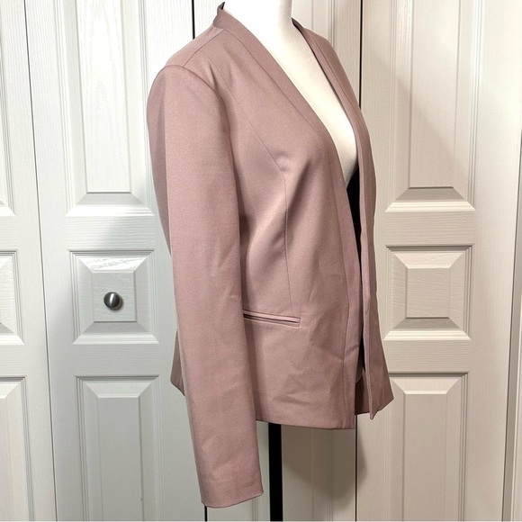 Le Chateau Soft Pink Open Blazer - Picture 2 of 9